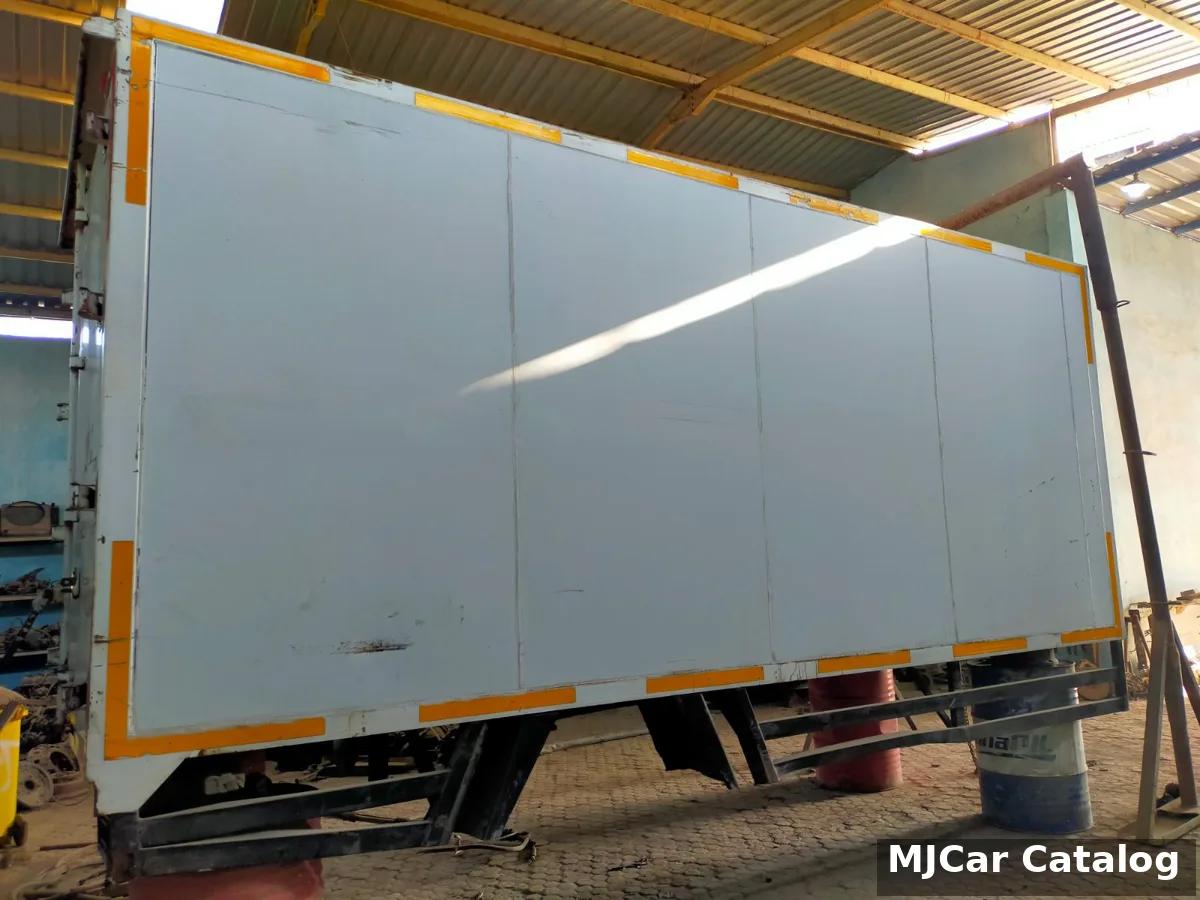 Box long