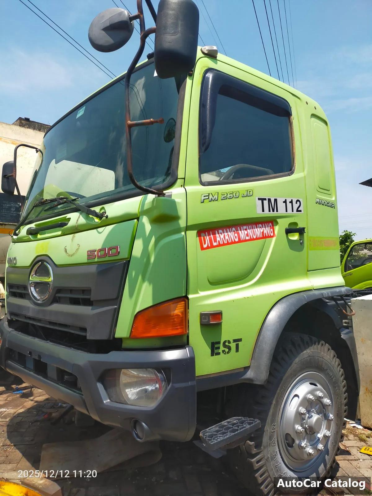Tronton FM260JD 6x4